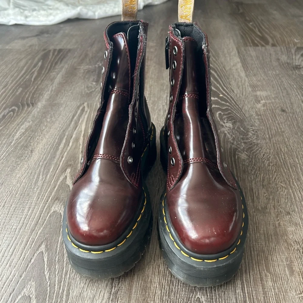 DOC MARTENS - Picture 2 of 5